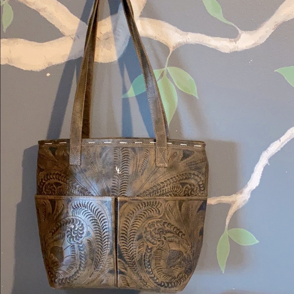 GORGEOUS - Labrado Tooled Leather large tote k5